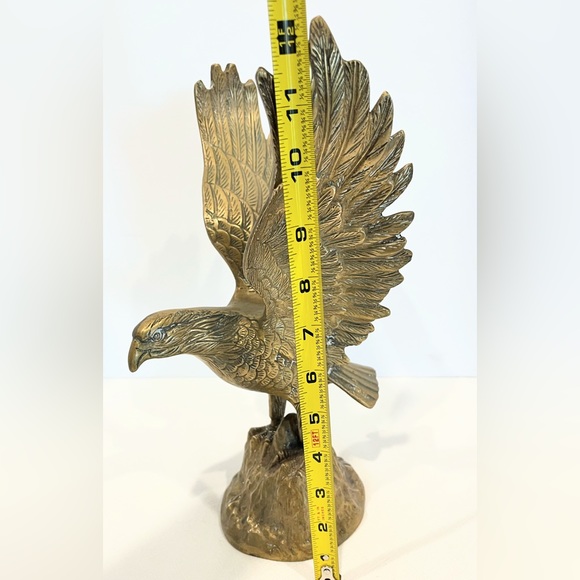 Large Brass Eagle on Rock Statue with Large Wings MCM - Picture 2 of 11
